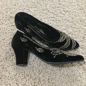 Velvet custom made shoes